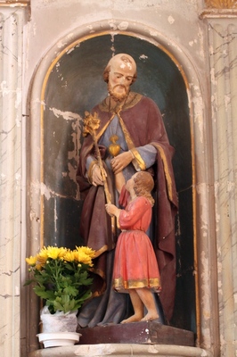 Statue intérieur église 04